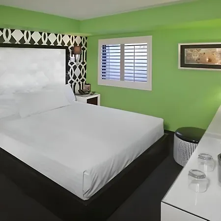 Cabana Suites At El Cortez-3