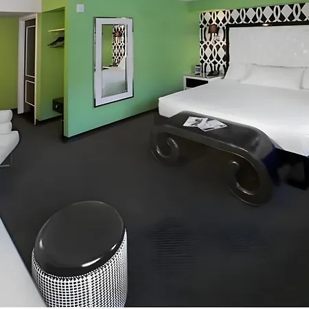 Cabana Suites At El Cortez-3